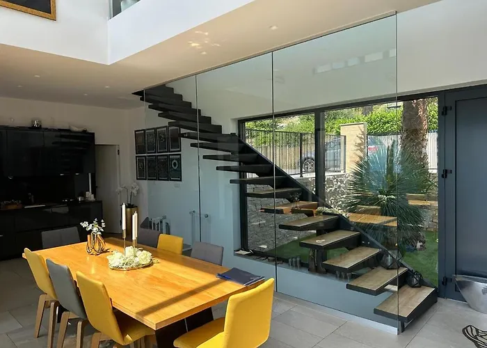 View House Okrug With Pool 别墅