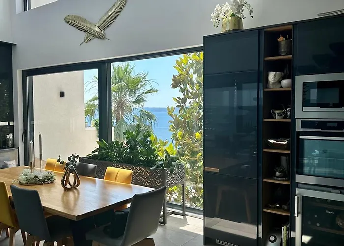 别墅 View House Okrug With Pool 特罗吉尔
