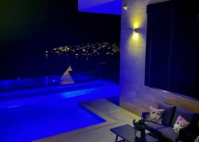 别墅 View House Okrug With Pool *
