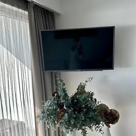 View House Okrug With Pool فيلة *