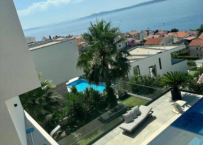 Villa View House Okrug With Pool