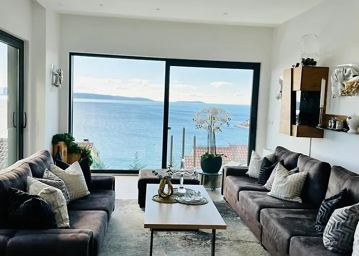 View House Okrug With Pool *